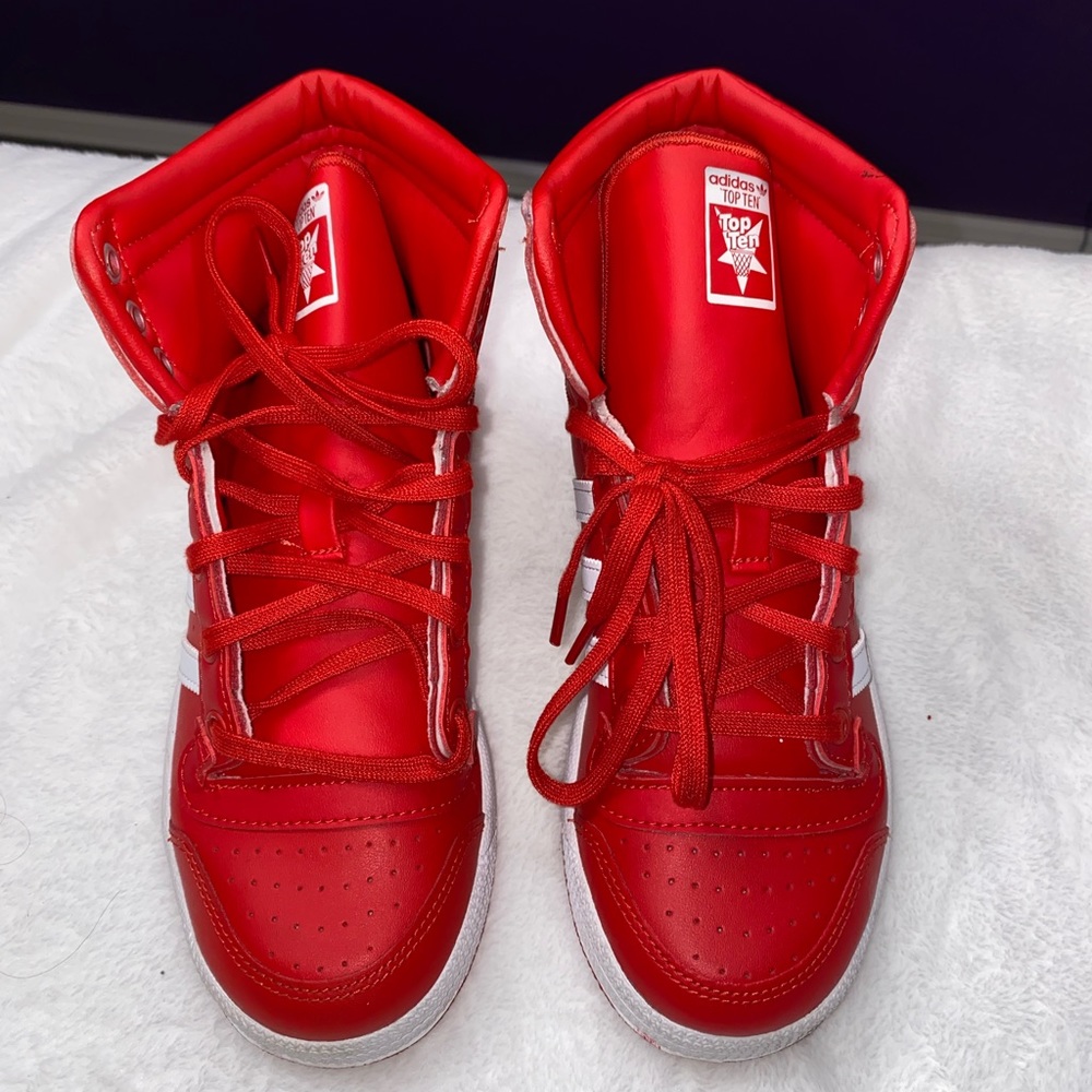 Adidas Red Top Ten Hi-C sneakers kids sz 3 worn once no creases
